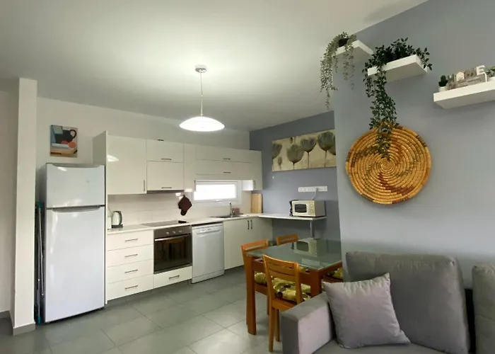 Sunset Pearl * Pegeia